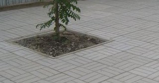 Качественная тротуарная плитка серого цвета в Дагестанских Огнях в октябре