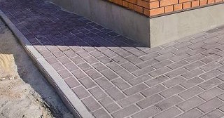 Укладка плитки на отмостку: Цена от 826 руб. в Дагестанских Огнях от ТротуарнаяПлитка