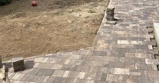 Профессиональная укладка тротуарной плитки на клей в Дагестанских Огнях в октябре