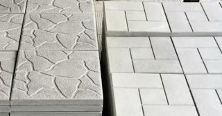 Укладка квадратной тротуарной плитки в Дагестанских Огнях - стоимость от 826 руб.